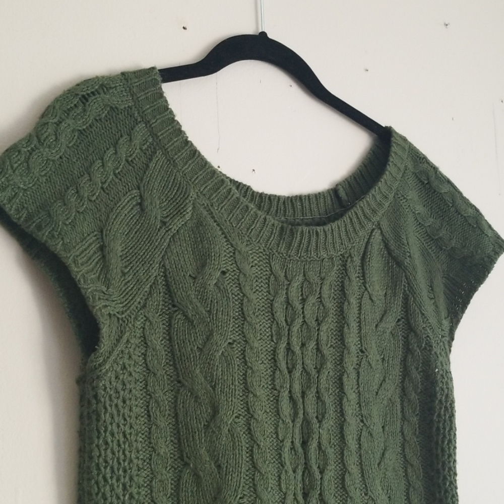 Short sleeve sweater dress